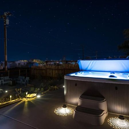 Desert Twilight 29 - Hot Tub & Ev Charger Twentynine Palms Exteriör bild